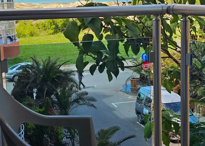 Hotel Mirage Family *